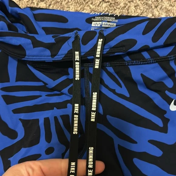 Nike dry fit leggings - Picture 5 of 10